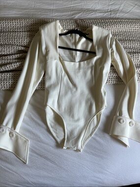 Cream Long-Sleeve Square Neck Kids One-Piece Bodysuit